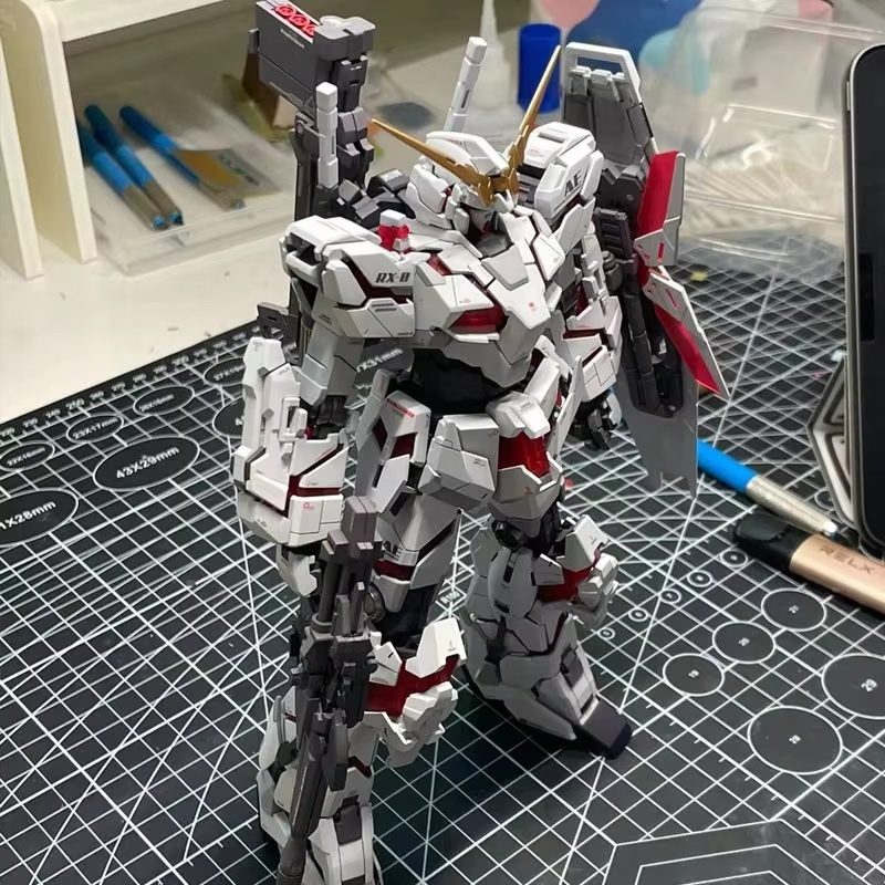 재고 있음 Hg 1/144 Rx-0 유니콘 디스트로이어 - Bandai Gundam Rg 리뷰 및 가격